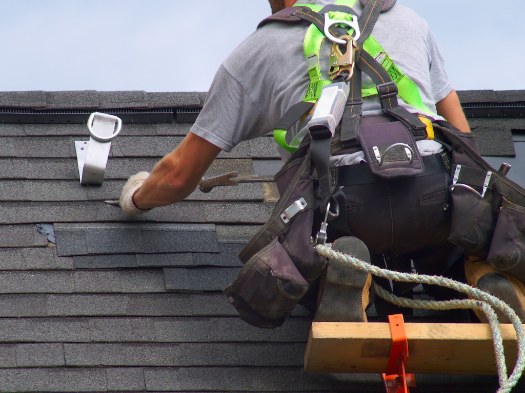 roof repair services in Anaheim