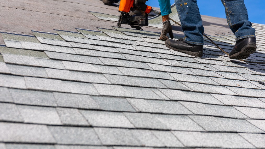 shingle roofing companies in Anaheim